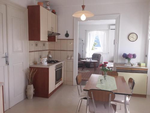 Apartment In Volosko/opatija Riviera 34799