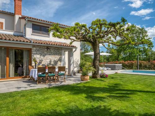 Holiday Home Villa Marina