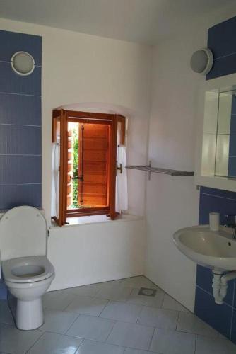 Holiday House With A Parking Space Vrbanj (hvar) - 11040