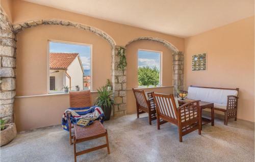 Two-bedroom Apartment In Vrbnik