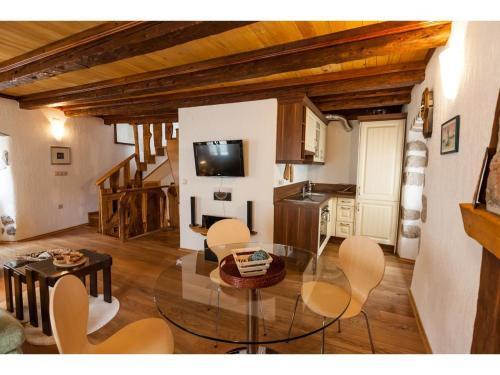 Apartments With Wifi Vrbnik (krk) - 15721