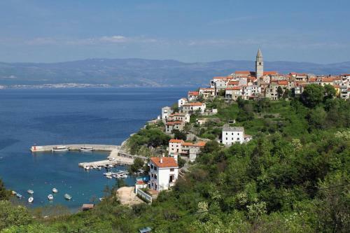 Apartamentos Studio Vrbnik 15721a