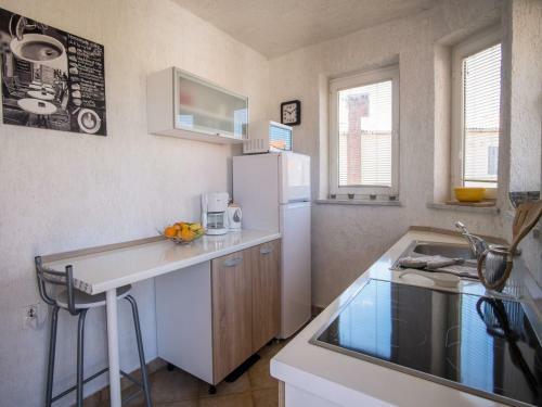Apartments In Vrbnik/insel Krk 13611