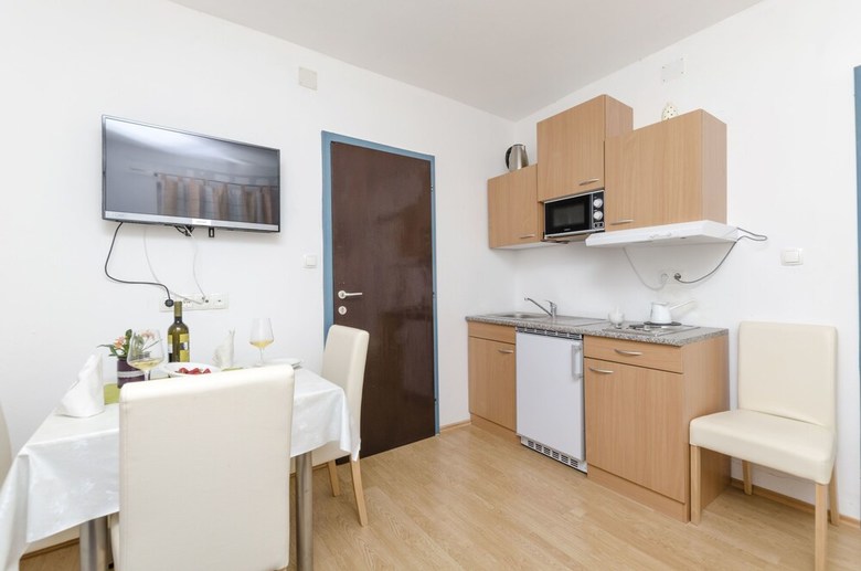 Apartments Marina