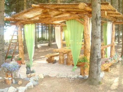Hostal Guest House ?umski Dvor