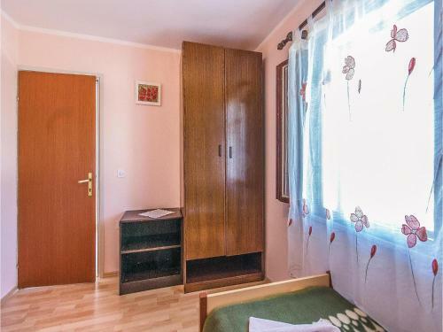 Two-bedroom Apartment In Vrsar
