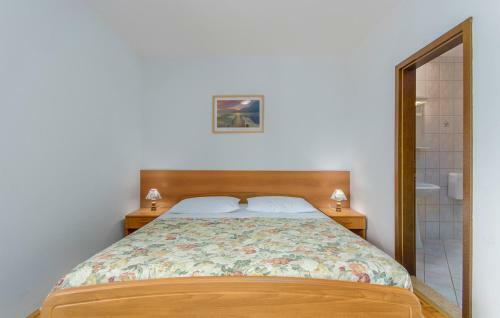 Hostal Apartments Evelyn Brostolade
