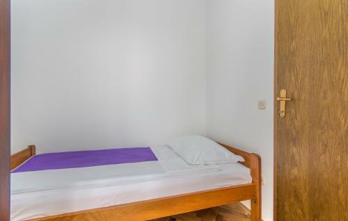 Hostal Apartments Evelyn Brostolade