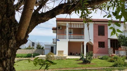 Apartment Vrsi 14211b
