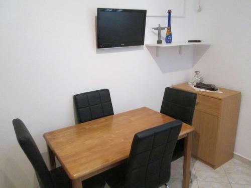 Apartments Milica I