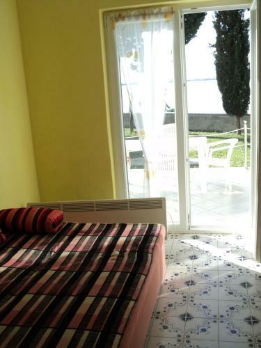 Apartments Branimira I