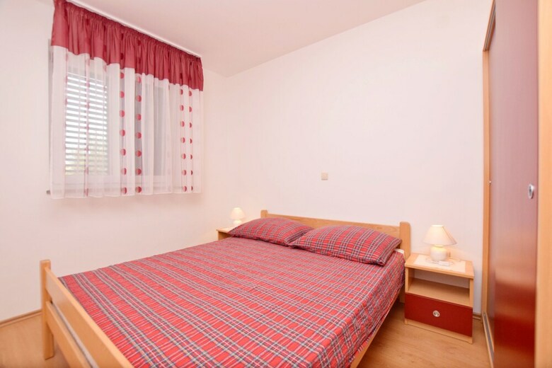 Apartments Lana