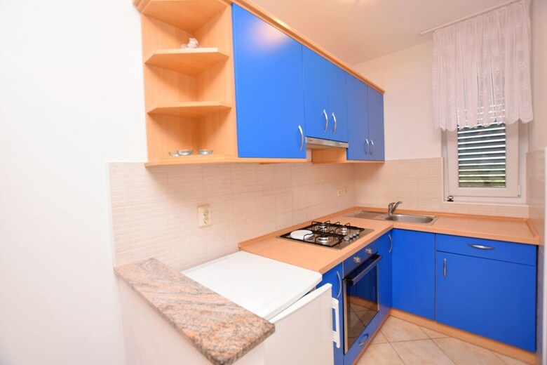 Apartments Lana