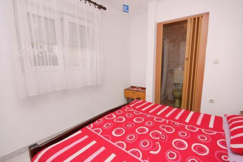 Hostal Apartments And Rooms With Parking Space Vrsi - Mulo (zadar) - 5765