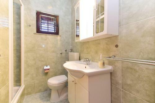 Hostal Apartments Vuki? 1282