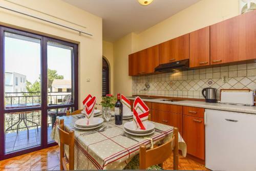 Hostal Apartments Vuki? 1282