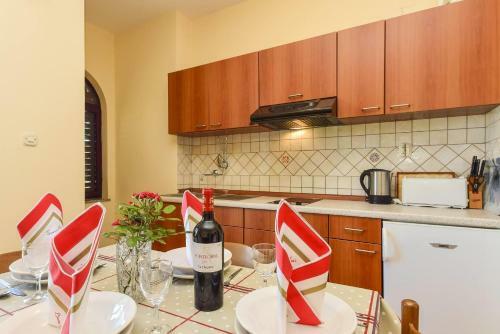 Hostal Apartments Vuki? 1282