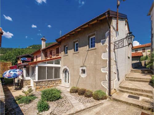 Two-bedroom Apartment In Poljane