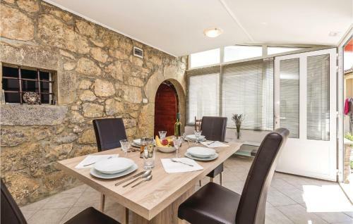 Two-bedroom Apartment In Poljane