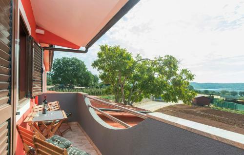 Hostal Sea View Apartments With Private Pool