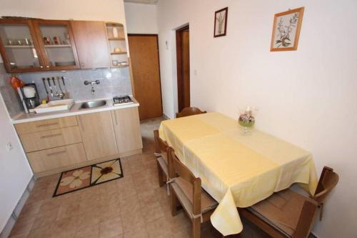 Hostal Apartments Anita
