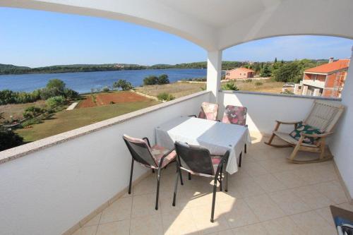 Hostal Apartments Anita