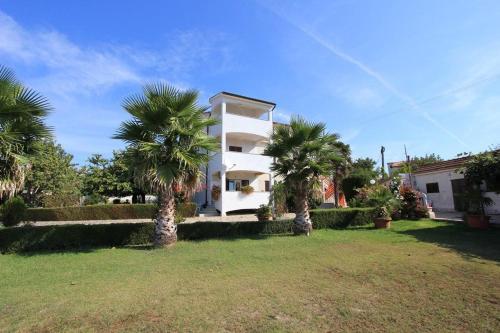 Hostal Apartments Anita