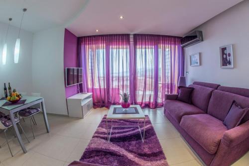 Apartamentos Pomer Port Marina