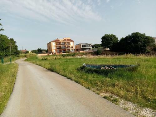 Apartamentos Pomer Port Marina