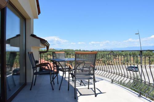 Luxury Apartments Otia
