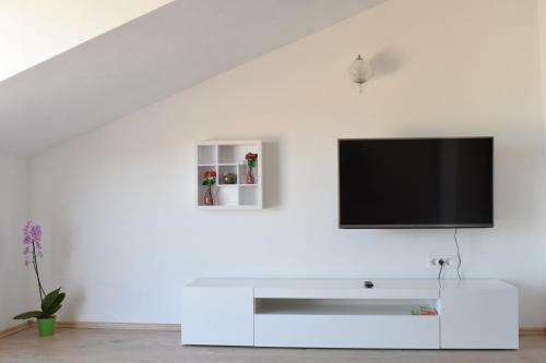 Luxury Apartments Otia