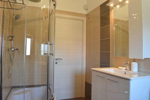 Luxury Apartments Otia