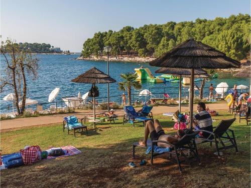 Two-bedroom Apartment In Porec