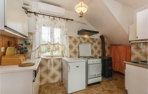 Two-bedroom Apartment In Porec