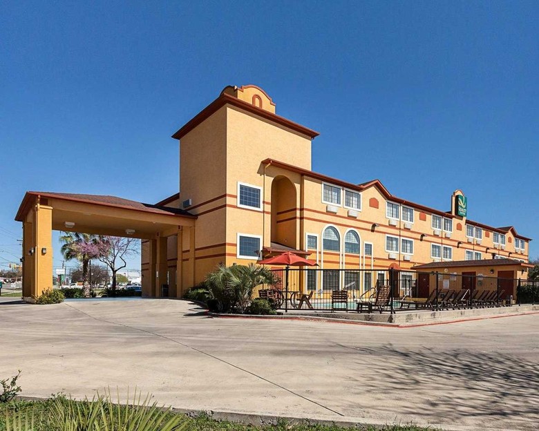 Hotel Quality Suites San Antonio