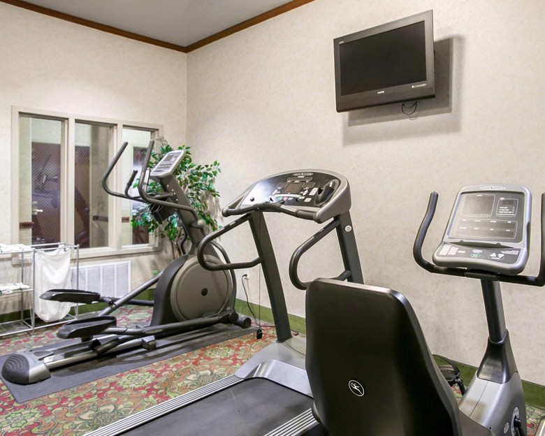 Hotel Sleep Inn & Suites Near Seaworld