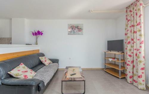 Apartamentos Nives Finida A4