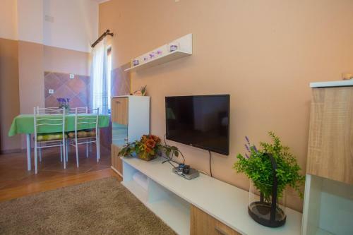 Hostal Apartments Garbina