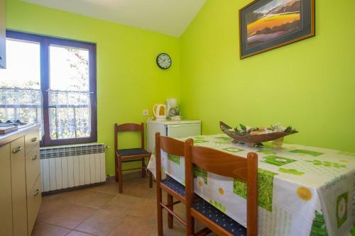 Hostal Apartments Garbina