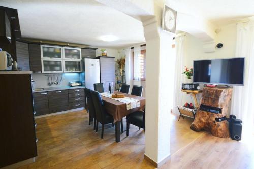 Apartment Nova Vas 14167a
