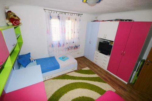 Apartment Nova Vas 14167a