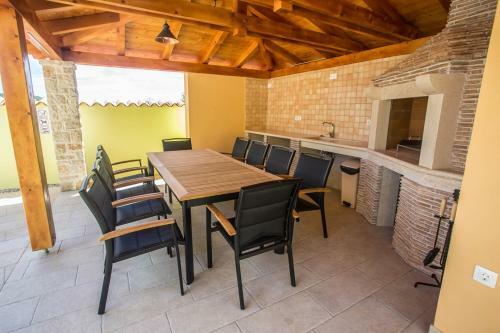 Hostal Apartment Complex Villa Andrea
