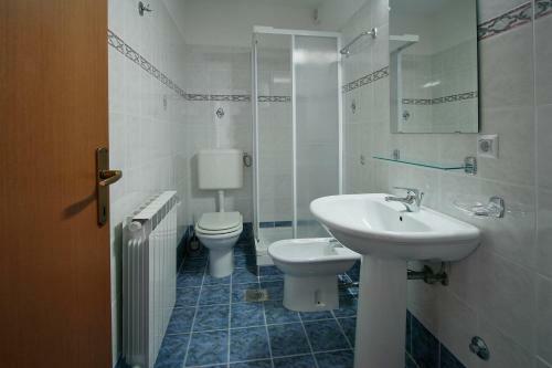 Apartments Ava
