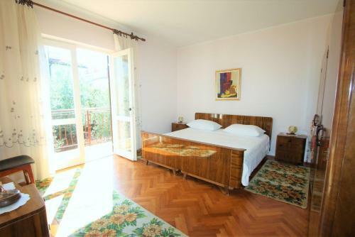 Apartamentos Labinac Ines, Only 300 M From Beach