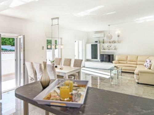 Contemporary Villa In Porec With Swimming Pool