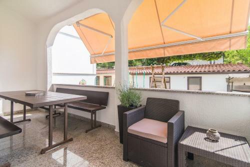 Hostal Apartment Complex Kampic