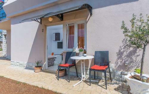 Hostal Apartments Dobrec