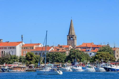 Hostal Apartments Simonetti