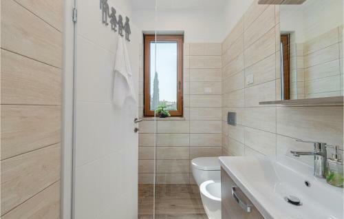 Four-bedroom Holiday Home In Cervar