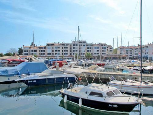 Apartment Josipa (prc217)